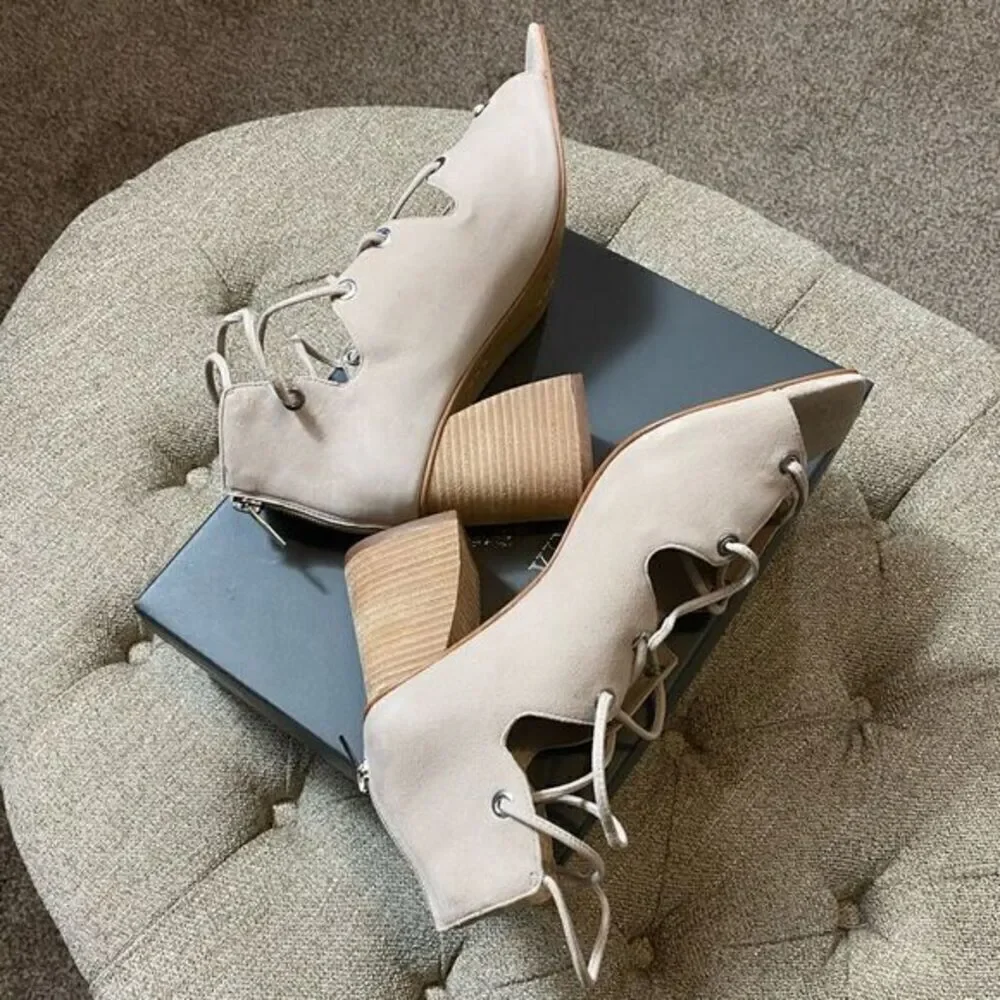 Vince Camuto Corset  Sandals‎
